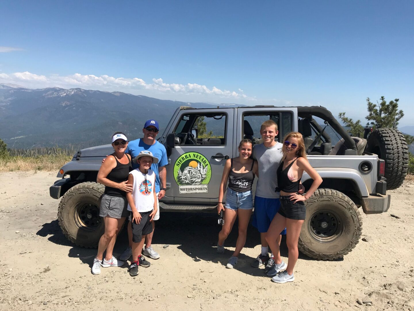 Adventure awaits in Yosemite's off-road jeep tours